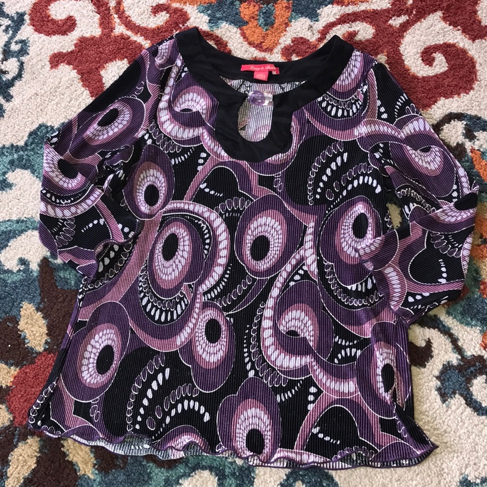 Zoey & Beth ladies top